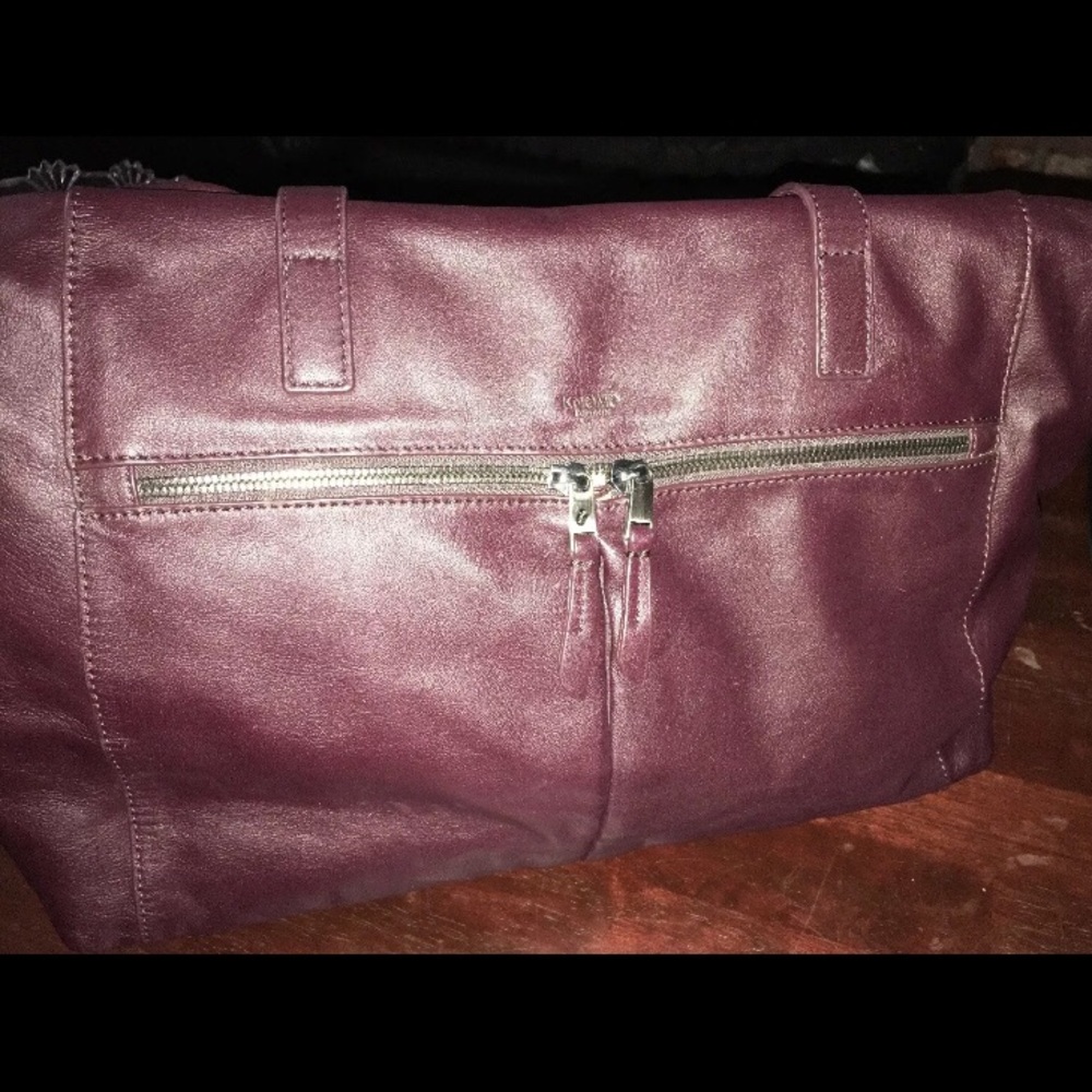 Knomo Curzon leather purse. Exc. cond.RRP $399.